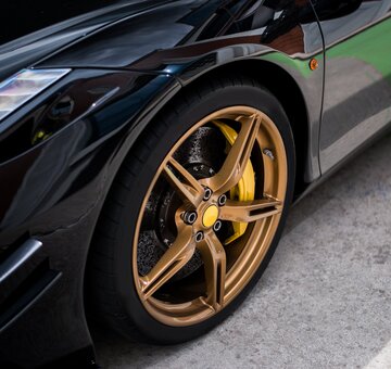 Exotic Luxury Car Brakes